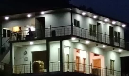 WhatsApp Image 2025-04-18 at 10.45.32