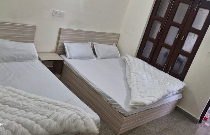 WhatsApp Image 2025-04-21 at 17.51.45 (1)